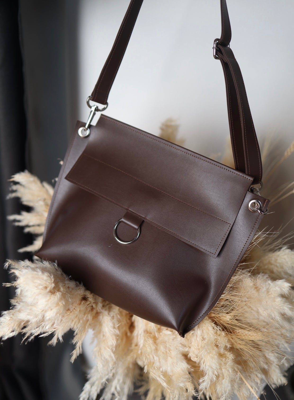 Arya-ს მოდელი 2 სხვადასხვა ზომის/Arya bag in two different sizes