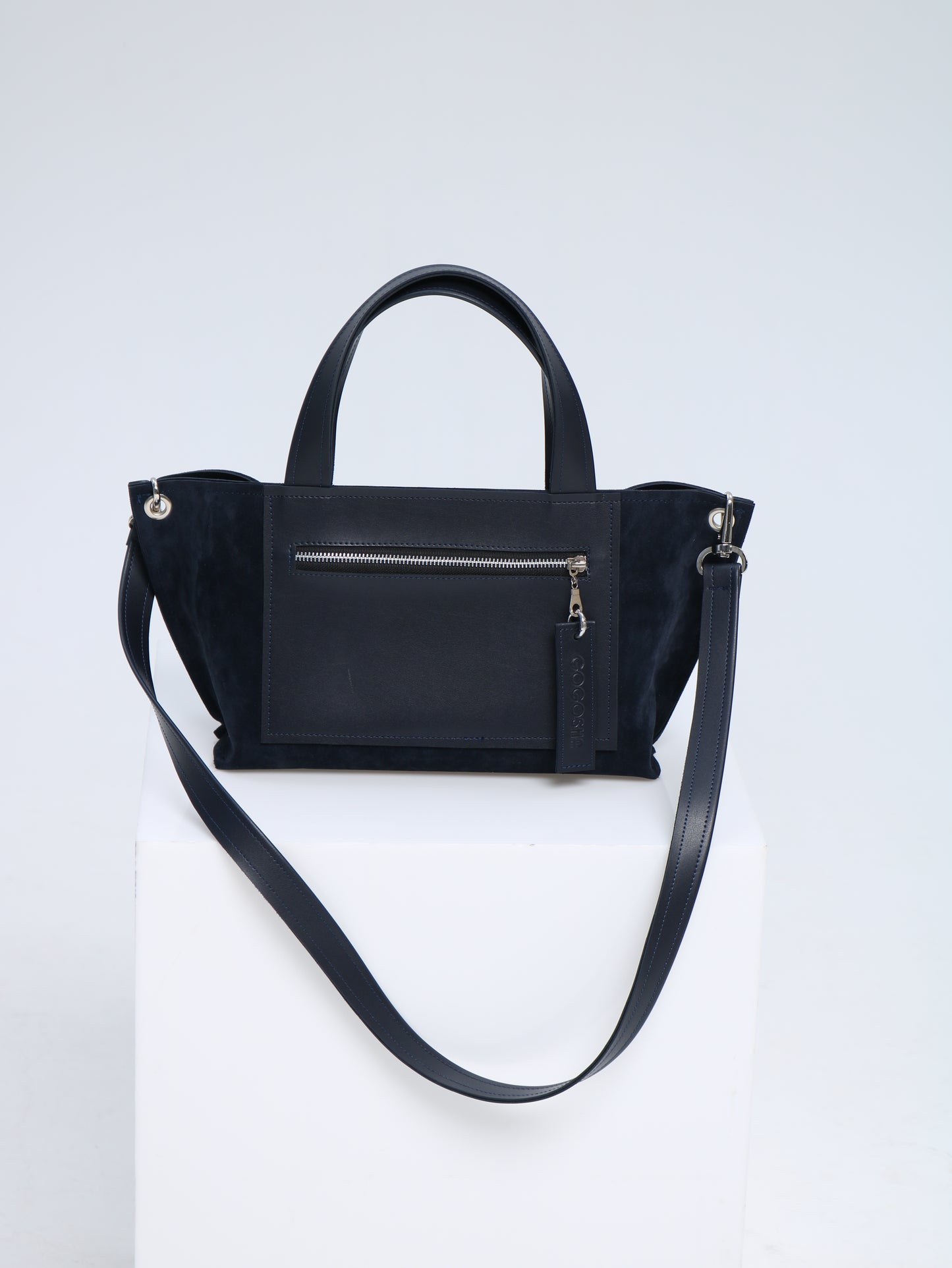 მუქი ლურჯი ეკო-ტყავის და ზამშის ჩანთა/Dark blue Eco-leather and suede bag