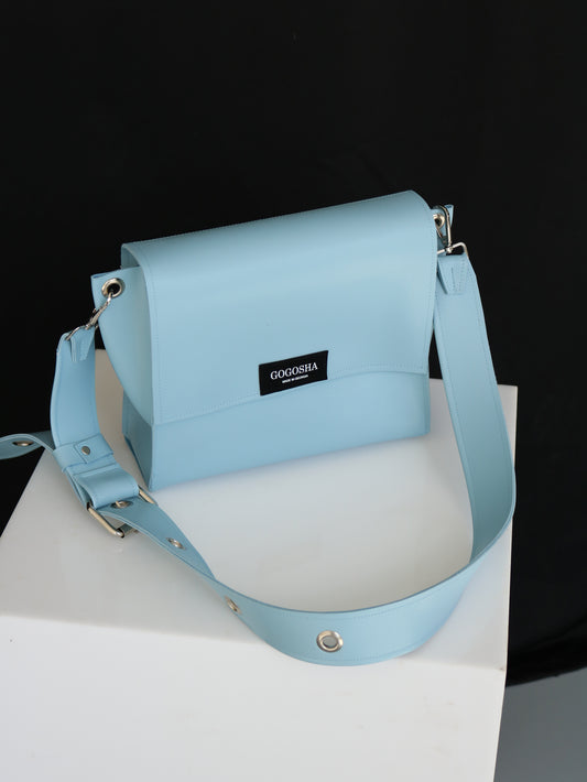 ცისფერი დიდი მეტალებიანი მოდელი/Blue big metal bag