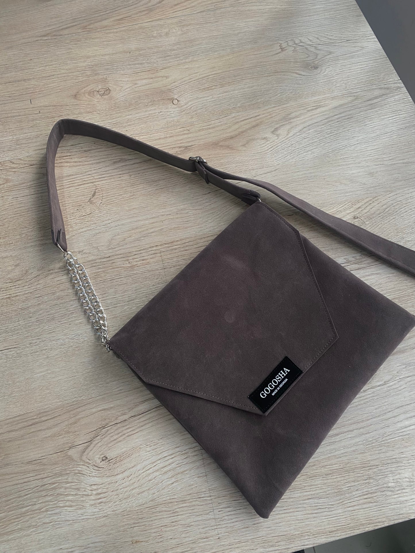 ლაინეარის ჩანთა/Linear bag