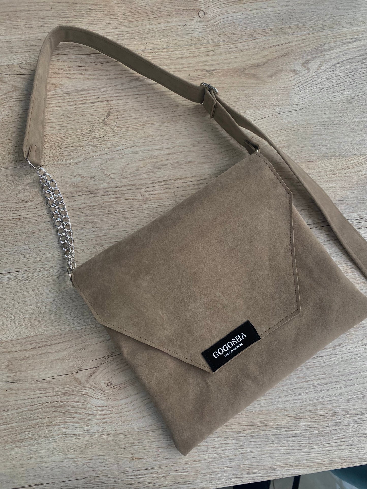 ლაინეარის ჩანთა/Linear bag