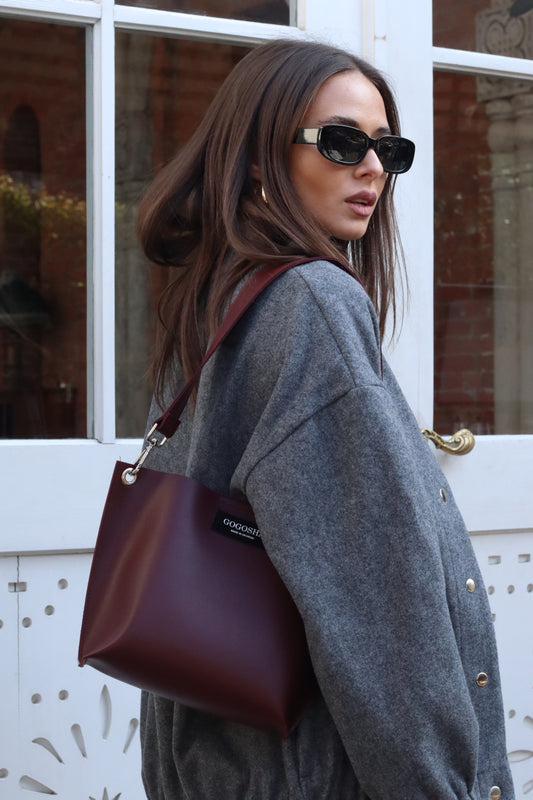 შინდისფერი მხრის ჩანთა/Burgundy shoulder bag