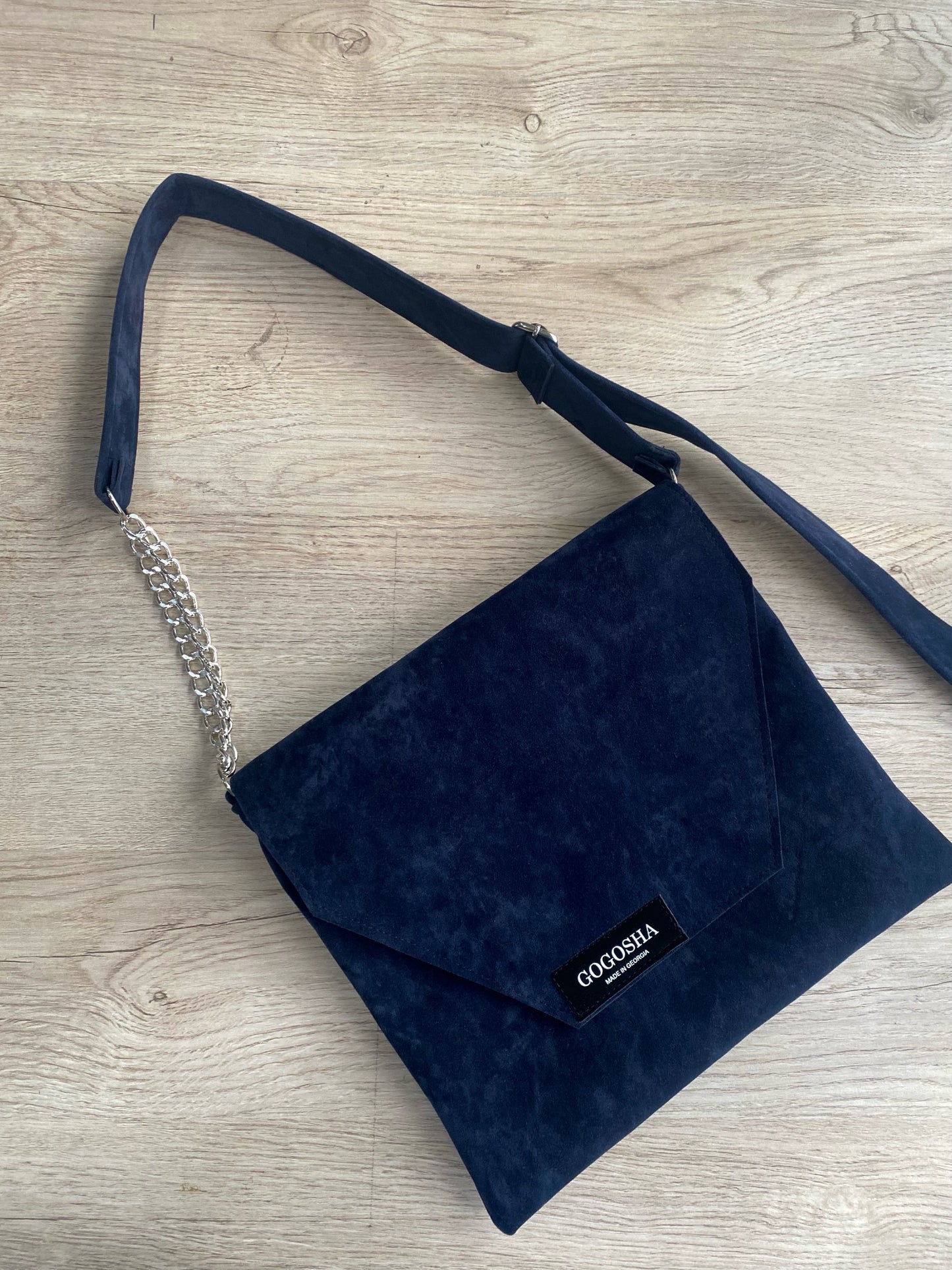 ლაინეარის ჩანთა/Linear bag